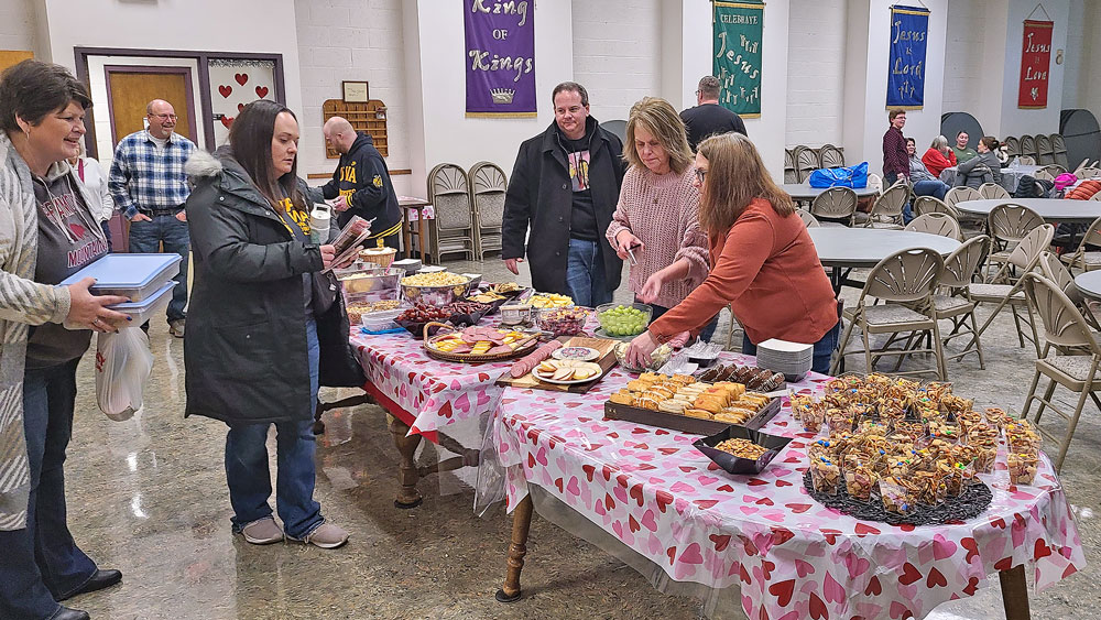 St. John Lutheran Church hosts trivia fundraiser